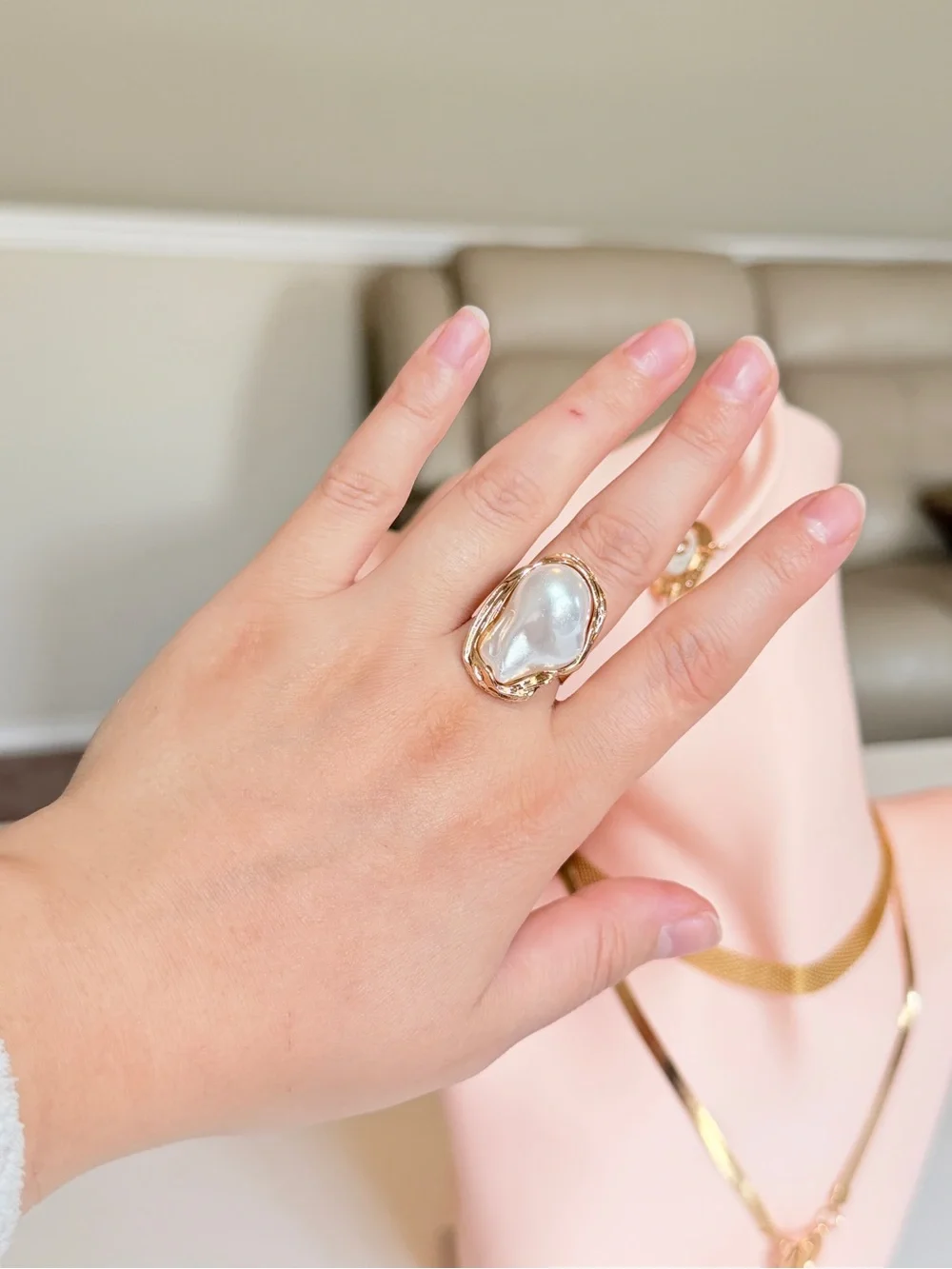 Gold Pearl Statement Ring - Picture 4 of 12